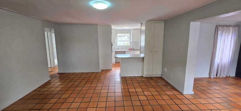 To Let 4 Bedroom Property for Rent in Durbanville Western Cape